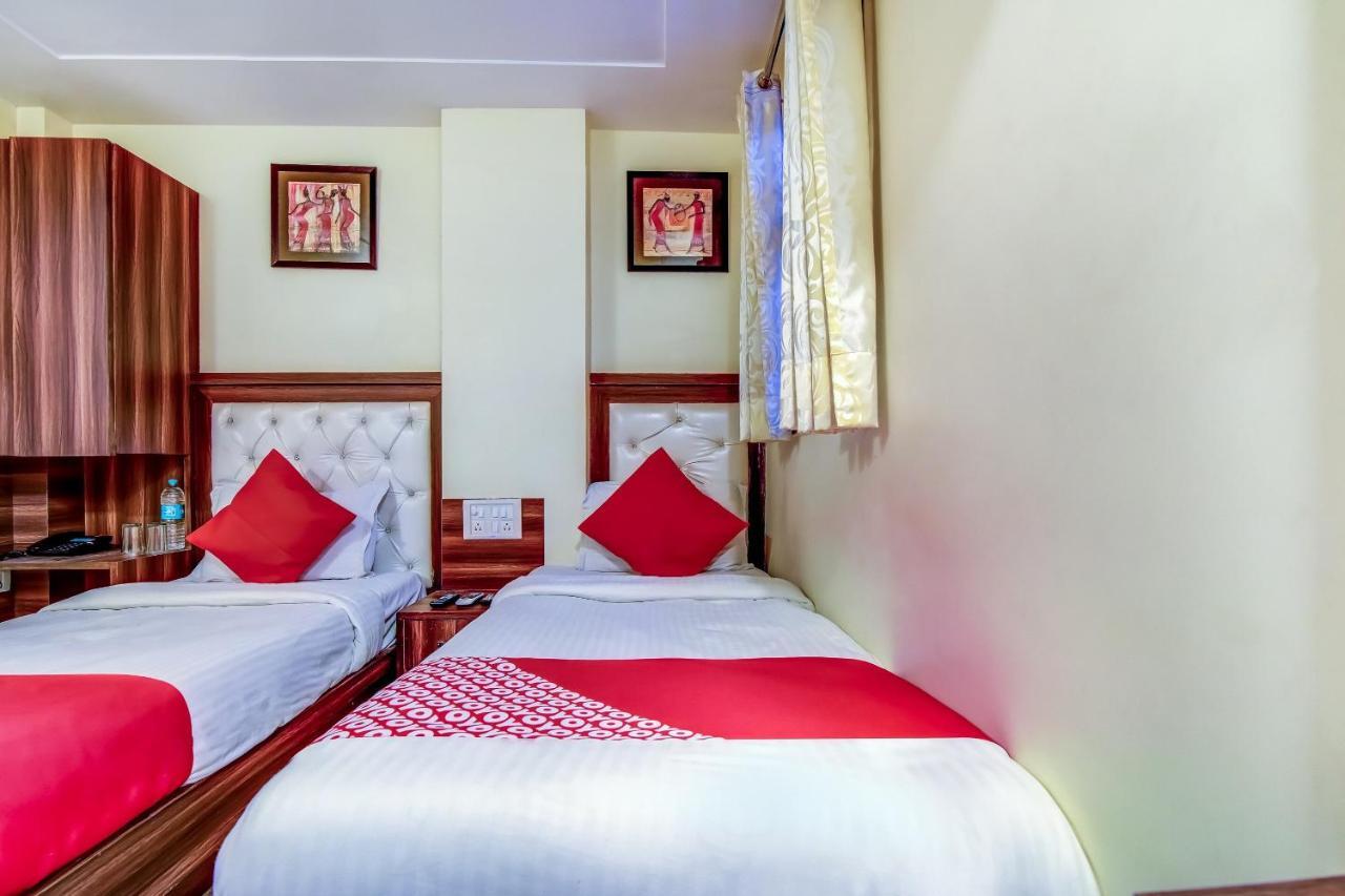 Hotel Sarthak Palace - By Pooja Hospitality نيودلهي المظهر الخارجي الصورة