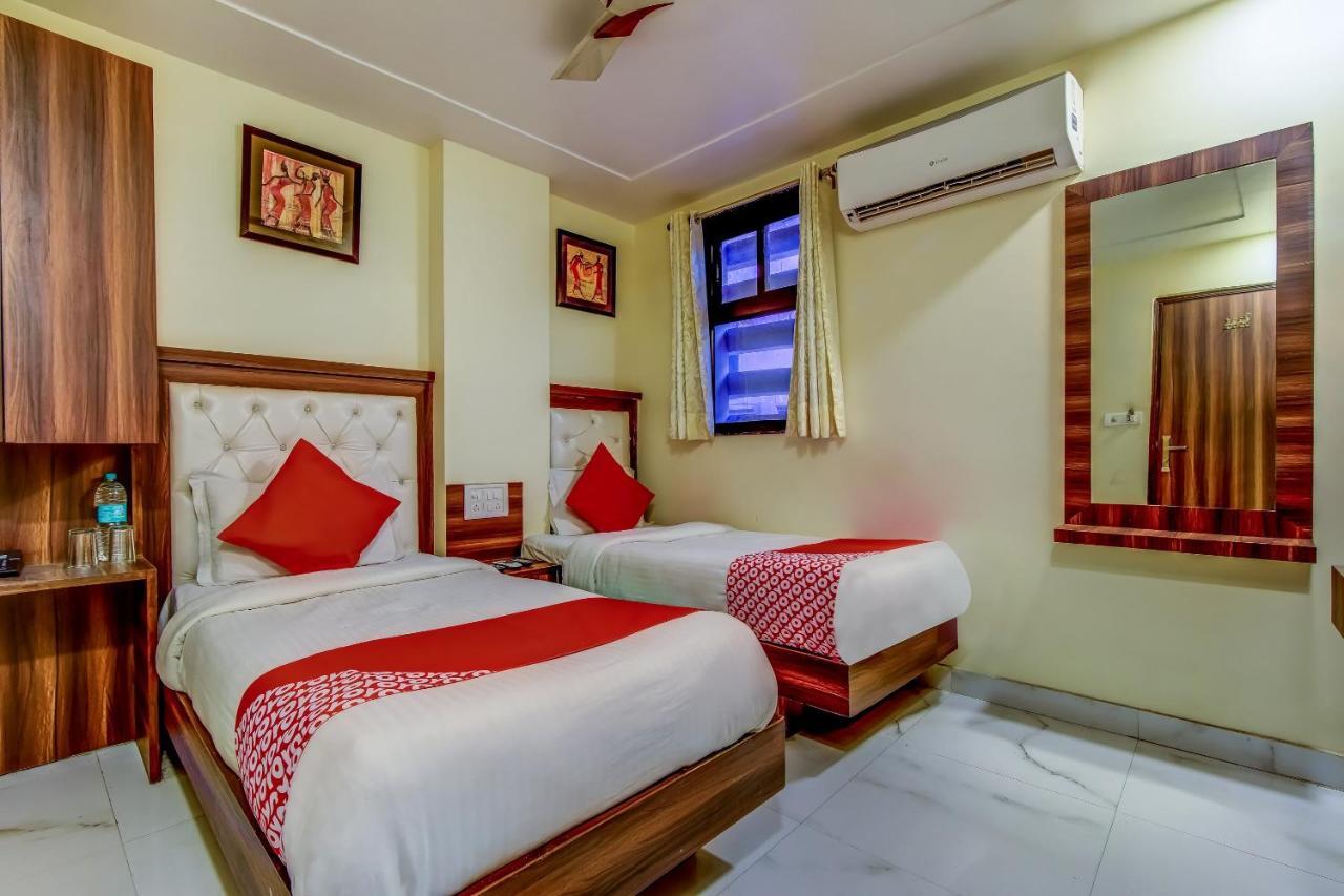 Hotel Sarthak Palace - By Pooja Hospitality نيودلهي المظهر الخارجي الصورة
