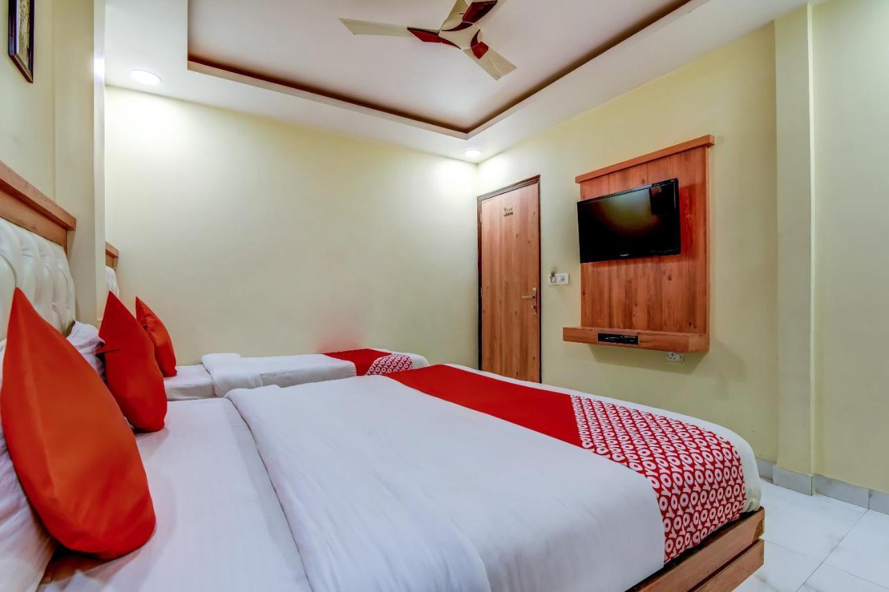 Hotel Sarthak Palace - By Pooja Hospitality نيودلهي المظهر الخارجي الصورة