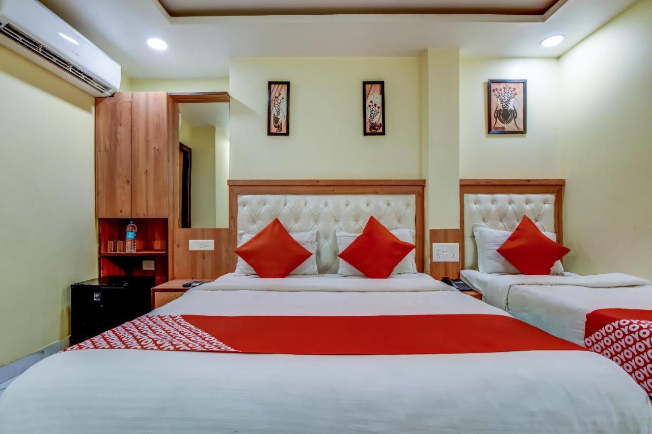 Hotel Sarthak Palace - By Pooja Hospitality نيودلهي المظهر الخارجي الصورة